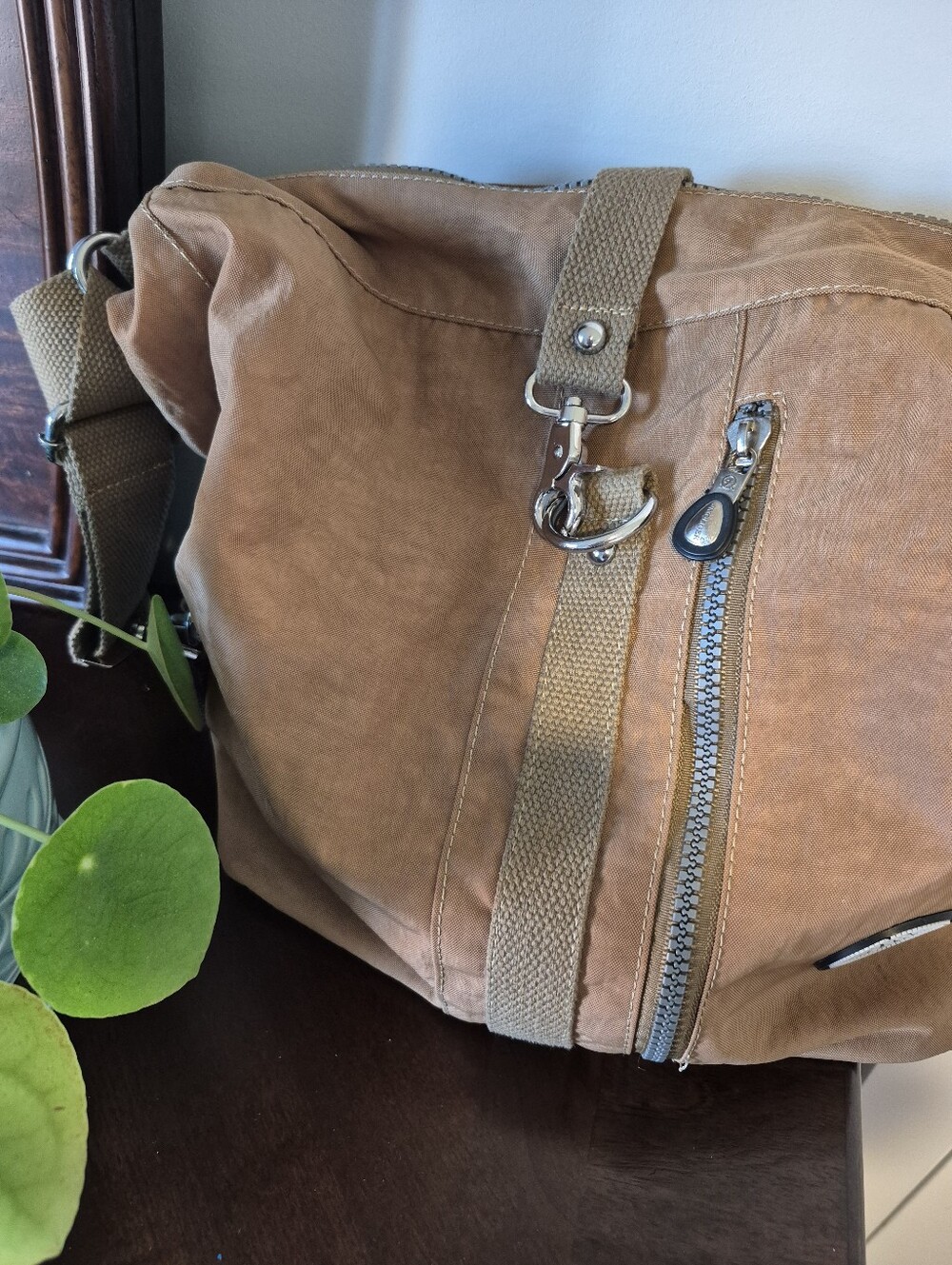 Everyday Canvas Duffel Bag in Tan